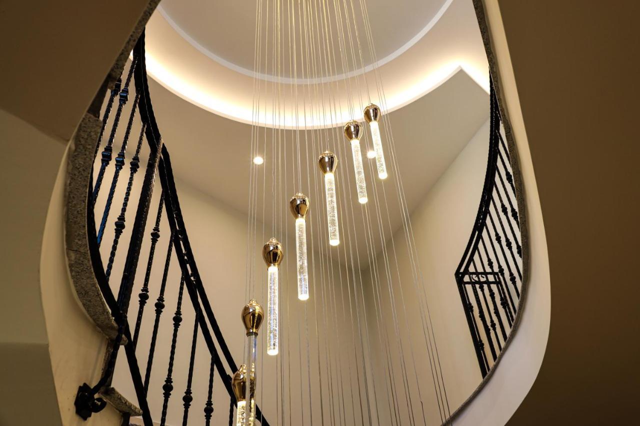 Nafron Hotel 普里兹伦 外观 照片