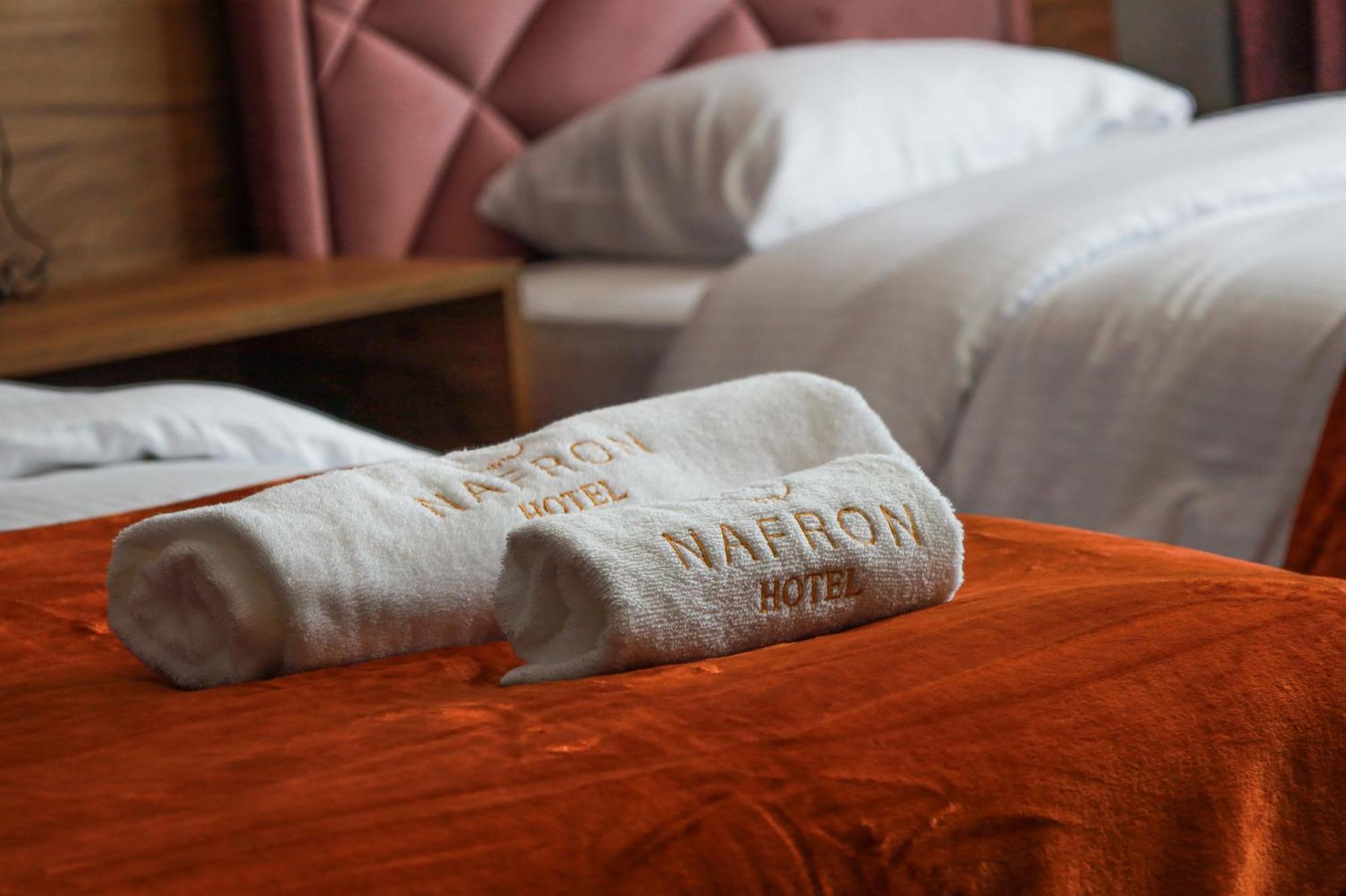 Nafron Hotel 普里兹伦 外观 照片