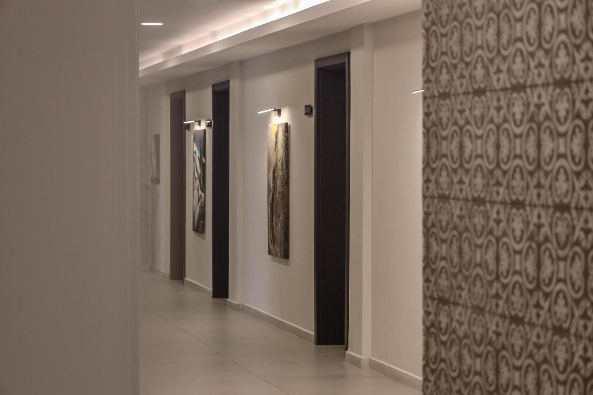 Nafron Hotel 普里兹伦 外观 照片